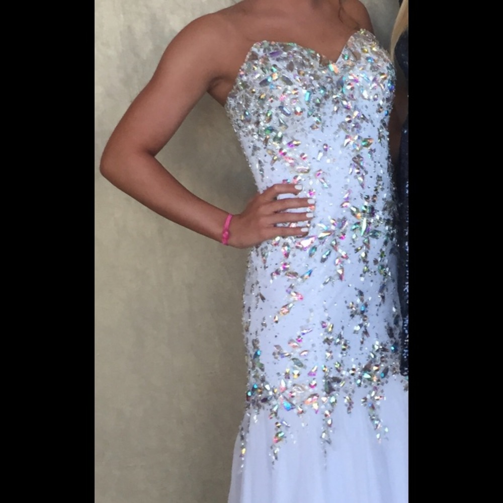 White Prom/wedding dress